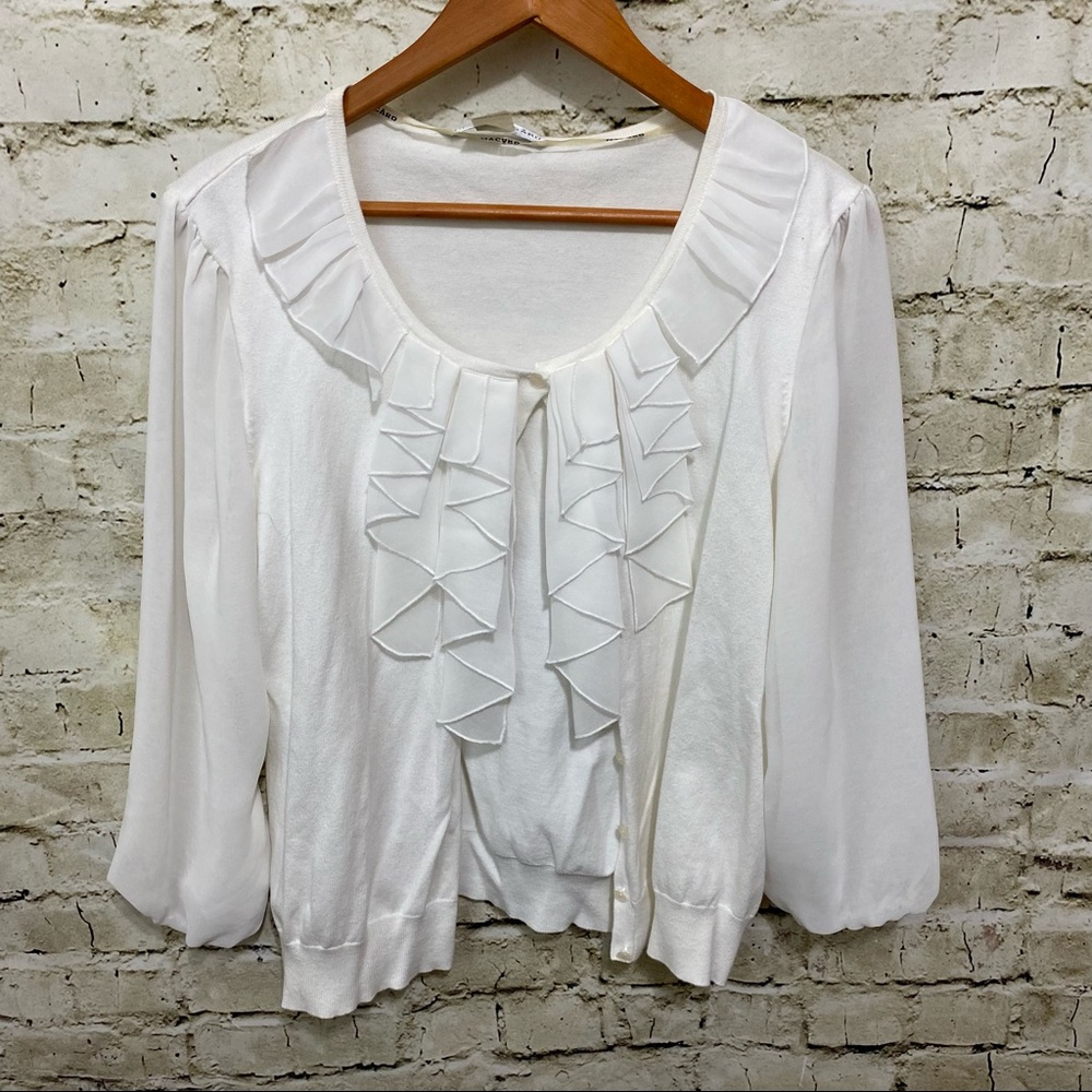 Peter Nygard Ladies Size L Large White Sweater Elegant Chiffon Details Ruffle